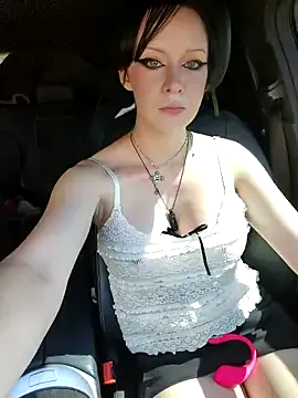 HaleyLyon – webcam model profile photo Image 16