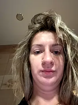 LonelyNasty1 – webcam model profile photo Image 15