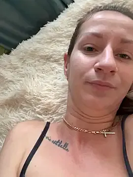 LonelyNasty1 – webcam model profile photo Image 16