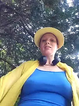 KendalVoos – webcam model profile photo Image 9