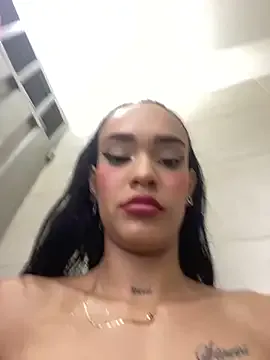 PollyElfi – webcam model profile photo Image 14