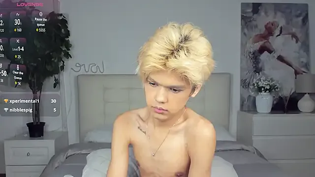 AngelBlushXXX – webcam model profile photo Image 14