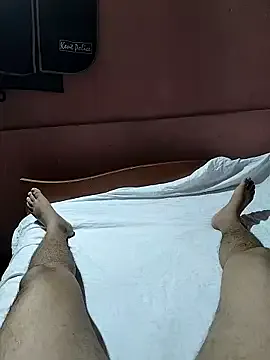 Flirtandfuck0 – webcam model profile photo