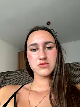 Catsy-Love- – webcam model profile photo Image 3