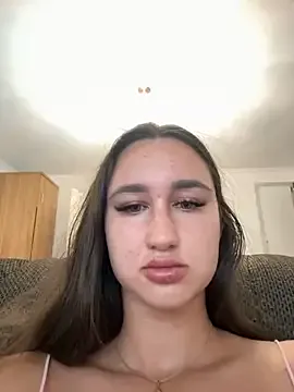 Catsy-Love- – webcam model profile photo Image 8