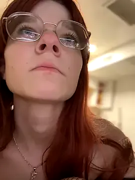 MarylinGlory – webcam model profile photo Image 7