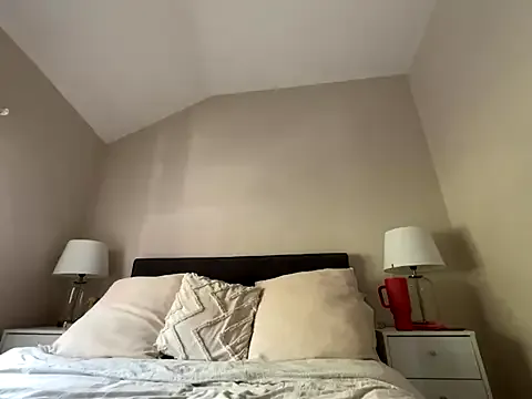 Simone_Miller – webcam model profile photo Image 19