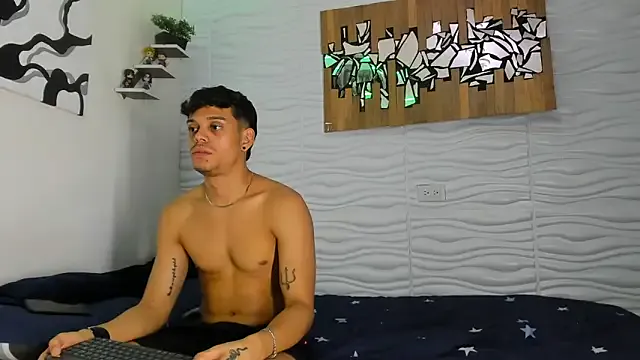 -satomi-jp – webcam model profile photo Image 13