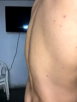 LizBentley – webcam model profile photo Image 16