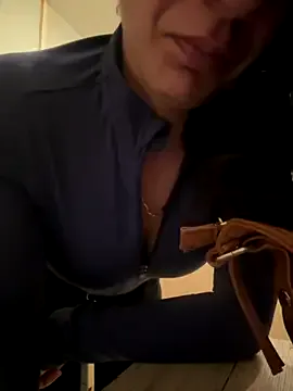 PollyElfi – webcam model profile photo Image 19