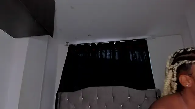 Mayu_o19o – webcam model profile photo Image 10