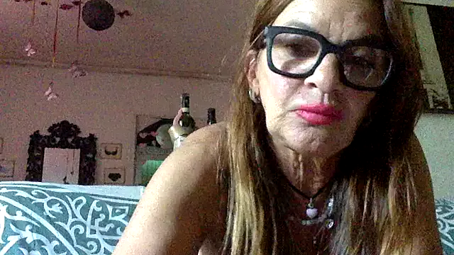 JessieLiu – webcam model profile photo Image 5