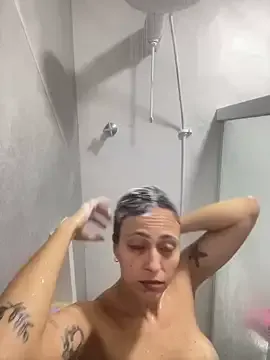 JessieLiu – webcam model profile photo Image 4