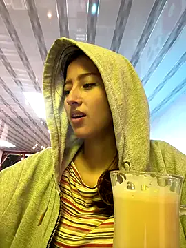 CatalinaDalessio – webcam model profile photo Image 5