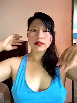 LizBentley – webcam model profile photo Image 19