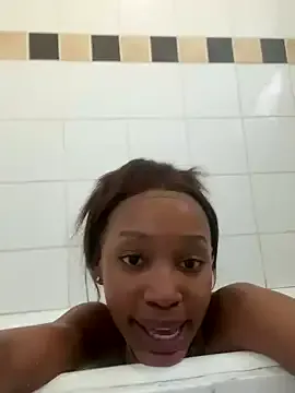 AnnAbbey – webcam model profile photo Image 10