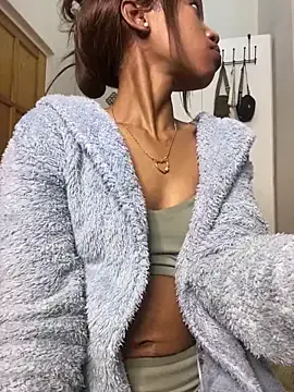 AnnAbbey – webcam model profile photo Image 12