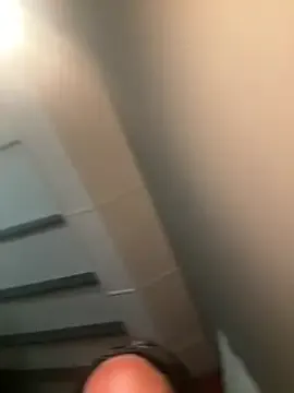 AnnAbbey – webcam model profile photo Image 3