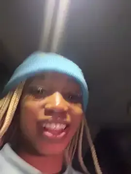 AnnAbbey – webcam model profile photo Image 4