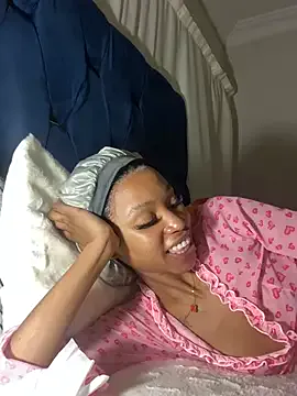 AnnAbbey – webcam model profile photo Image 5