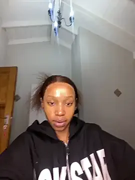 AnnAbbey – webcam model profile photo Image 9