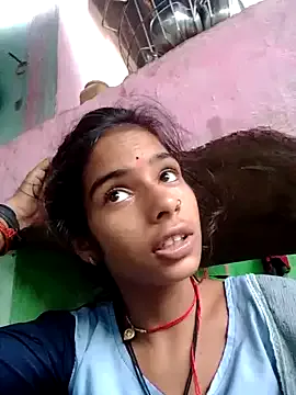 shiori_n – webcam model profile photo Image 10