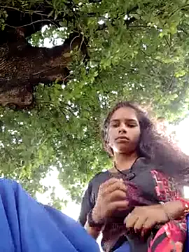 shiori_n – webcam model profile photo Image 8