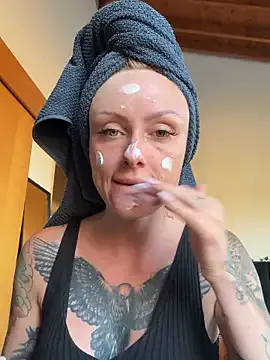 KendalVoos – webcam model profile photo Image 4