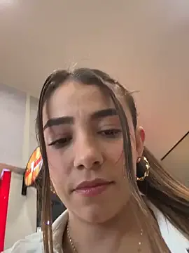 MarylinGlory – webcam model profile photo Image 15