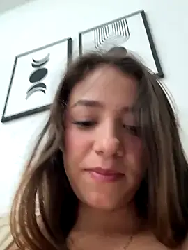 MarylinGlory – webcam model profile photo Image 3