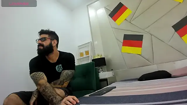 -satomi-jp – webcam model profile photo Image 6