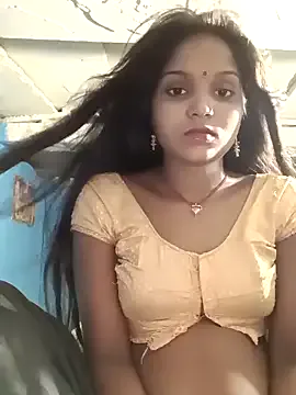 VivianBasset – webcam model profile photo Image 13