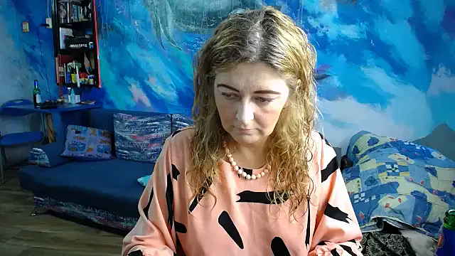 privsloirinha – webcam model profile photo Image 11