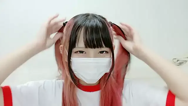 MelinaLuviani – webcam model profile photo Image 18