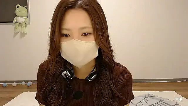 ErzabelLew – webcam model profile photo Image 5