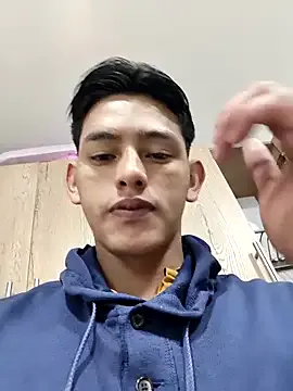 tora3220 – webcam model profile photo Image 15