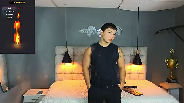 Ner0924_N – webcam model profile photo Image 18