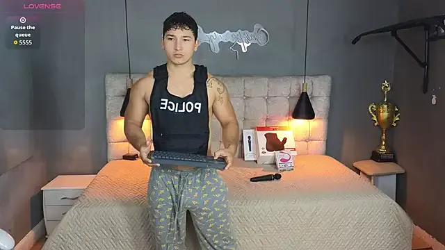 Ner0924_N – webcam model profile photo Image 19