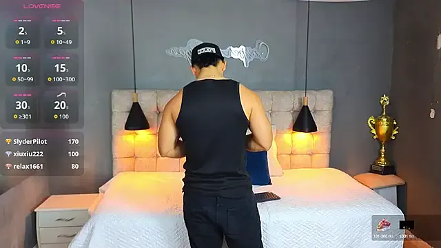 Ner0924_N – webcam model profile photo Image 9