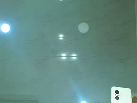 AriaSins – webcam model profile photo Image 6