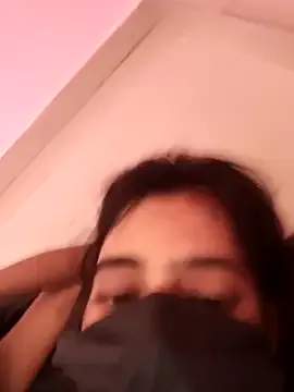 AmyJacobs – webcam model profile photo Image 10