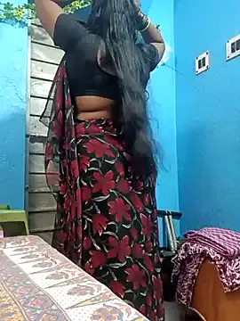 HaleyLyon – webcam model profile photo Image 2