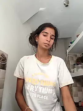 HannaMaison – webcam model profile photo Image 4