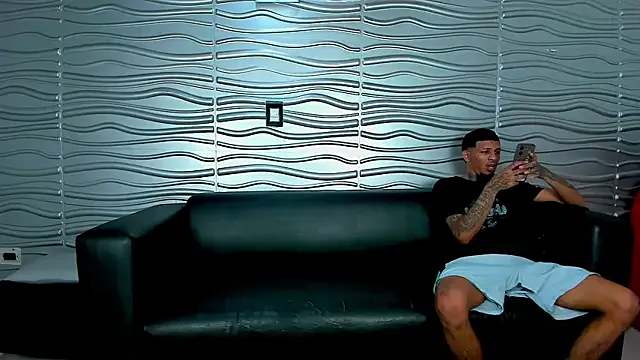 MelinaLuviani – webcam model profile photo Image 7