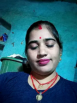 Reto-sama – webcam model profile photo Image 2