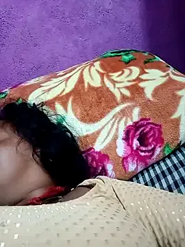 PaulinaGiovanni – webcam model profile photo Image 2