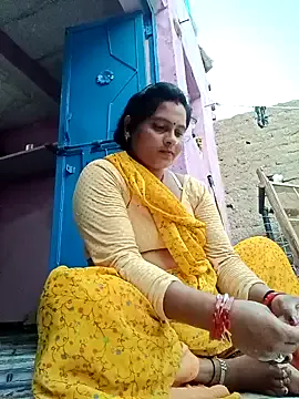 PaulinaGiovanni – webcam model profile photo Image 7