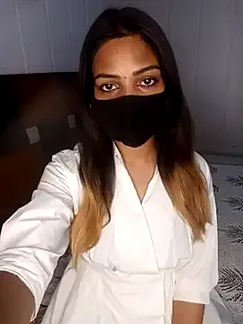 EvanyaRose – webcam model profile photo Image 10