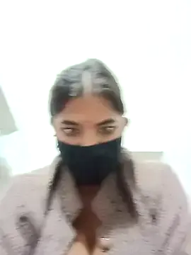 HaleyLyon – webcam model profile photo Image 12