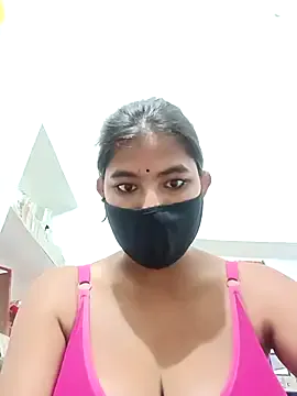 HaleyLyon – webcam model profile photo Image 13